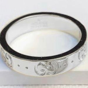 GG ring